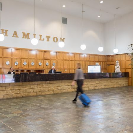 Distinction Hamilton Hotel & Conference Centre Buitenkant foto