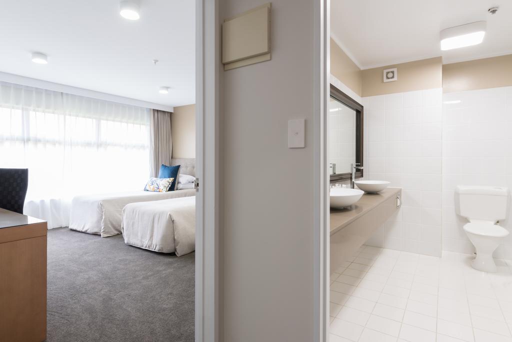Distinction Hamilton Hotel & Conference Centre Buitenkant foto