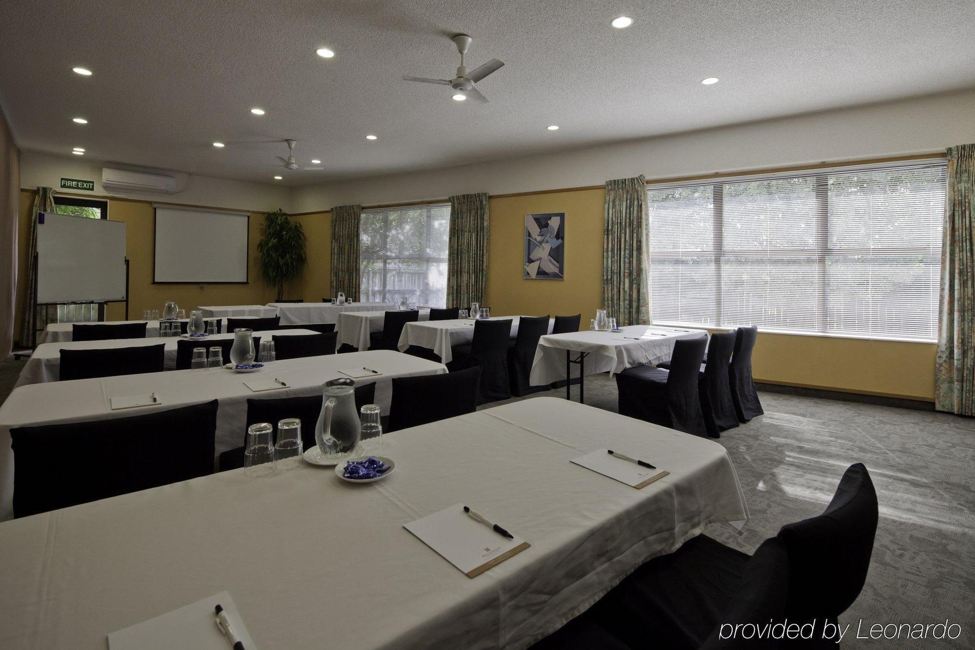 Distinction Hamilton Hotel & Conference Centre Buitenkant foto